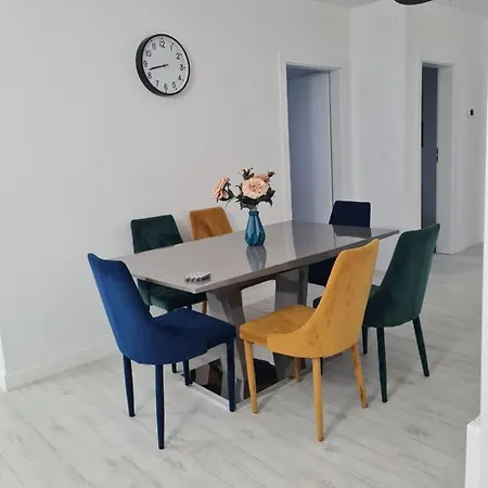 Toronto Deluxe Apartment